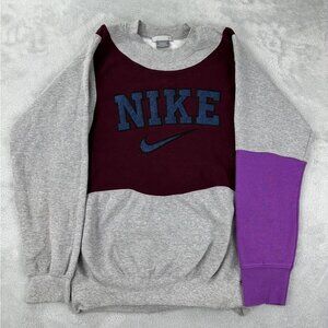 Nike Retro Reworked sweater women’s Size M